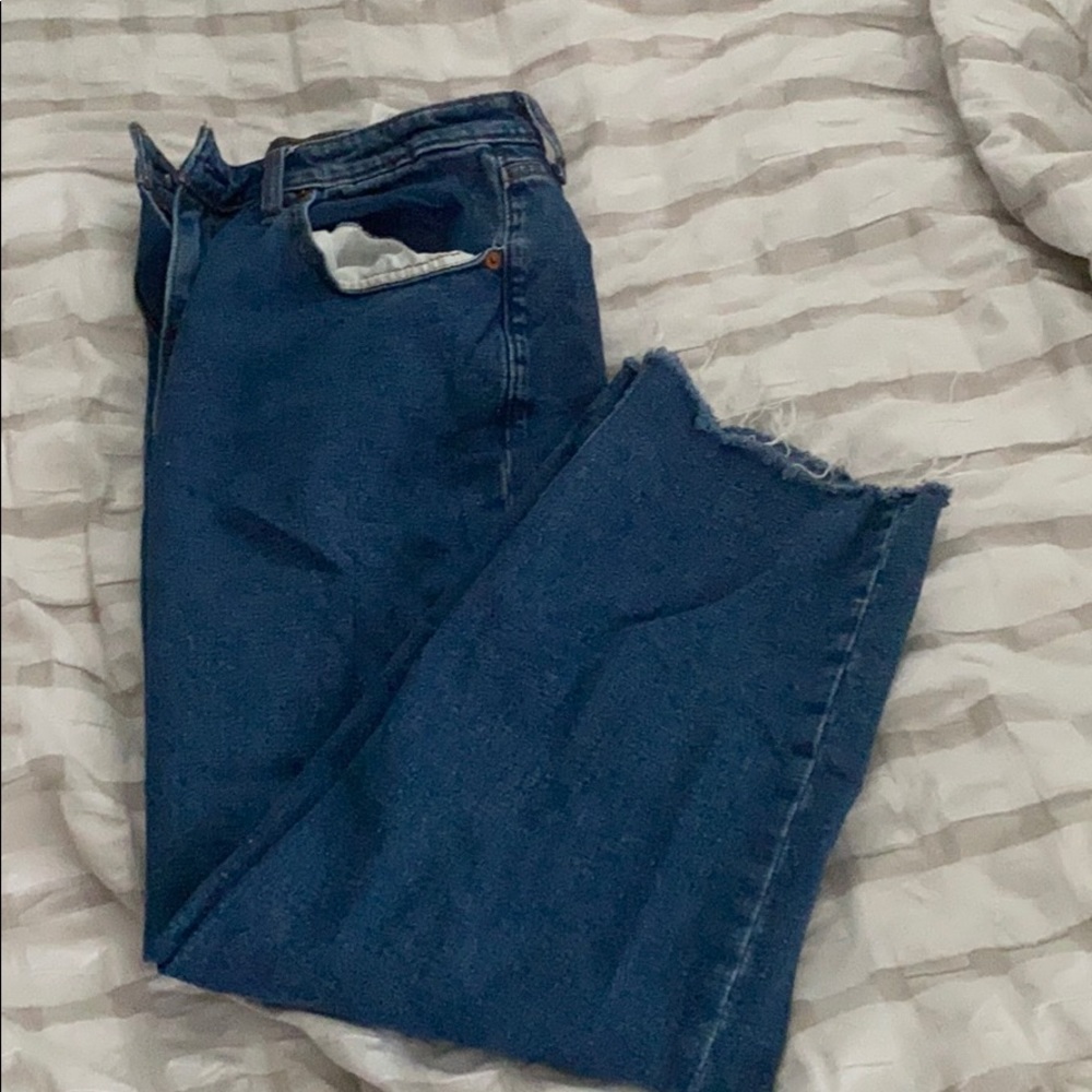Straight Ankle Jeans